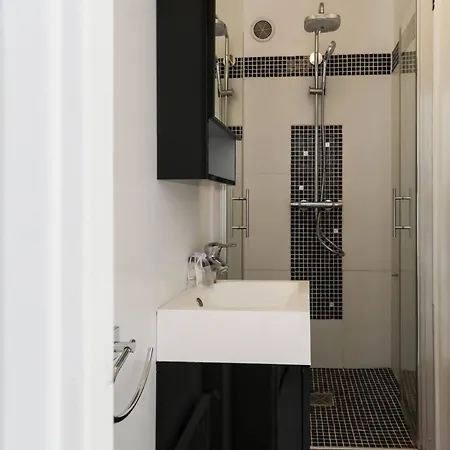 Julius 6 Couchages, Parking Privé Antibes